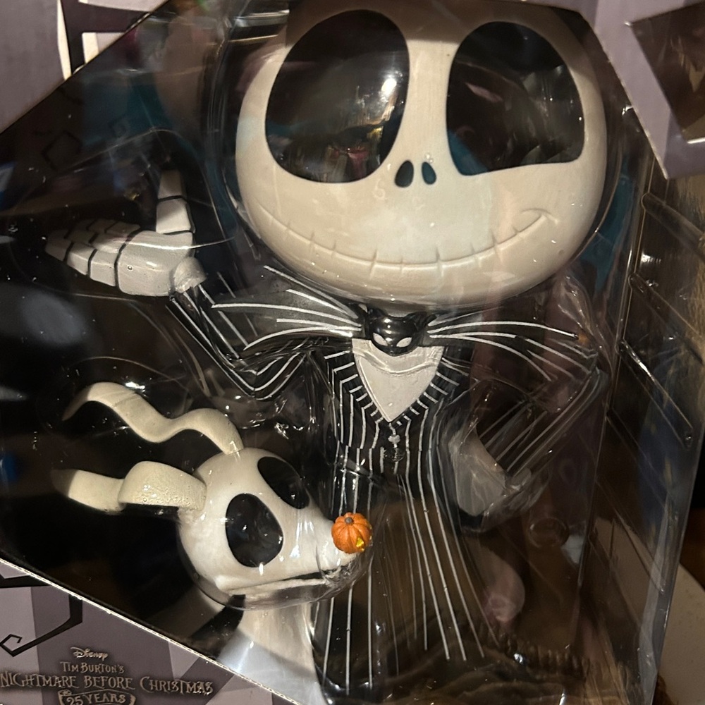 Jack Skellington Super Deluxe Black and White Figure Set BN - Picture 2 of 5